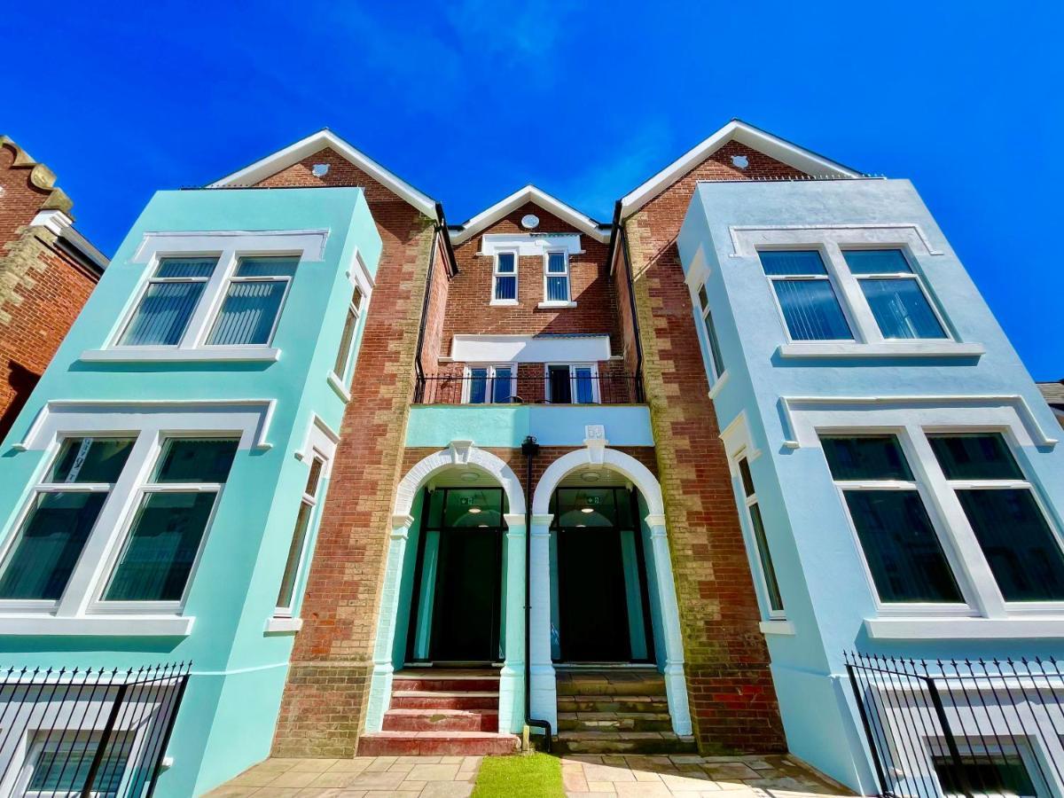 Sea Breeze - Coast Apartman Bournemouth Kültér fotó