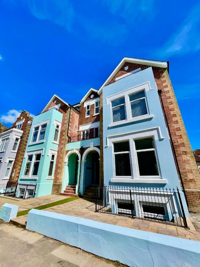 Sea Breeze - Coast Apartman Bournemouth Kültér fotó