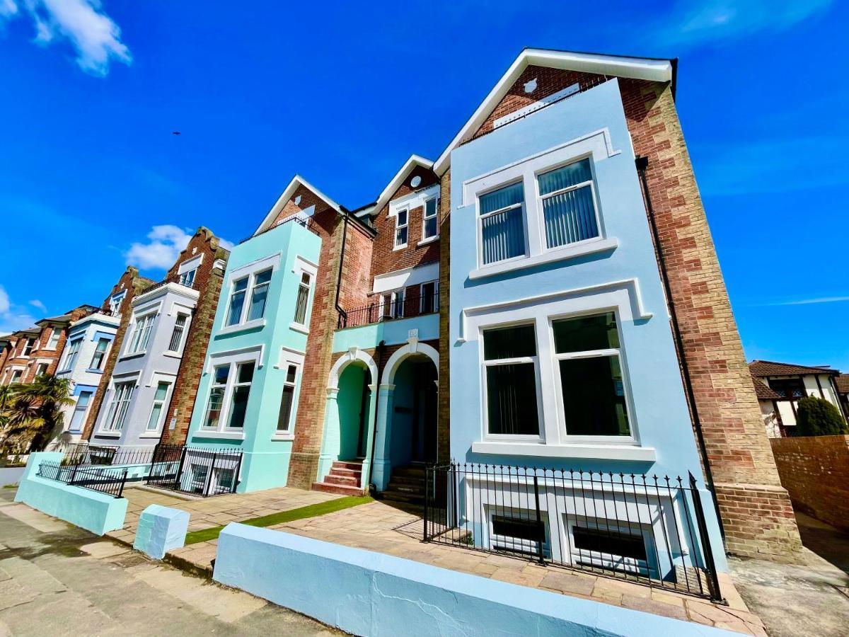 Sea Breeze - Coast Apartman Bournemouth Kültér fotó